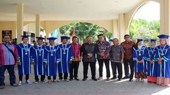 PT Mifa Bersaudara Scholarship's Students from Meulaboh on Sekolah Sukma Bangsa were Graduated
